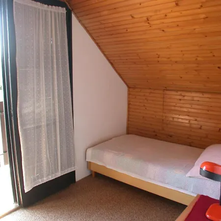 In Balatonmariafuerdo 19576 Holiday home